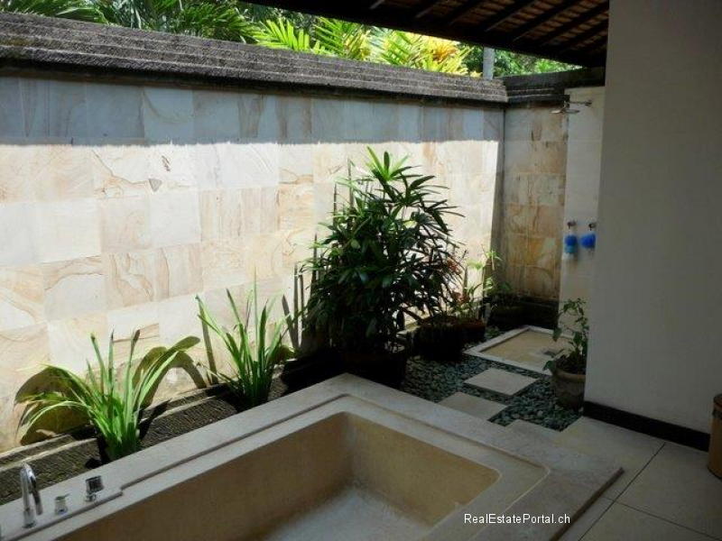 tabanan riverfront villa (30)