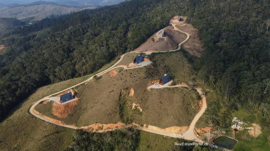 Neubau-Ferien-Anlage in der Nähe von Florianopolis / Brasilien